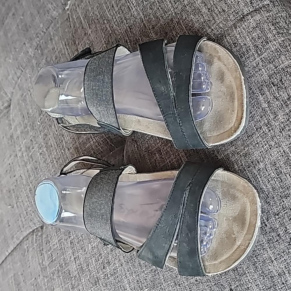 Easy Spirit Sandles